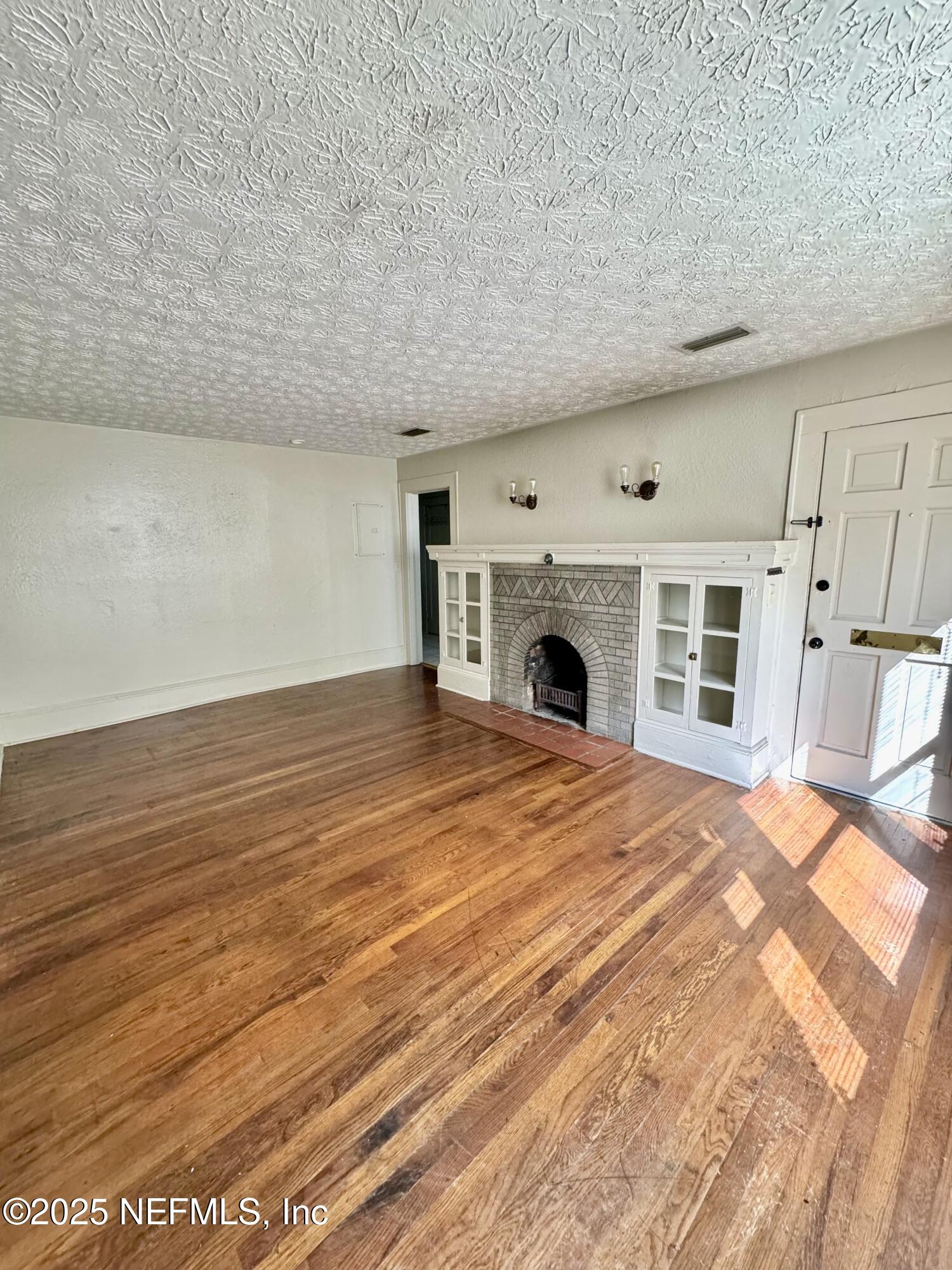 1402 James Street Jacksonville, FL 32205 - Photo 8 of 34 Apt. 1 LR