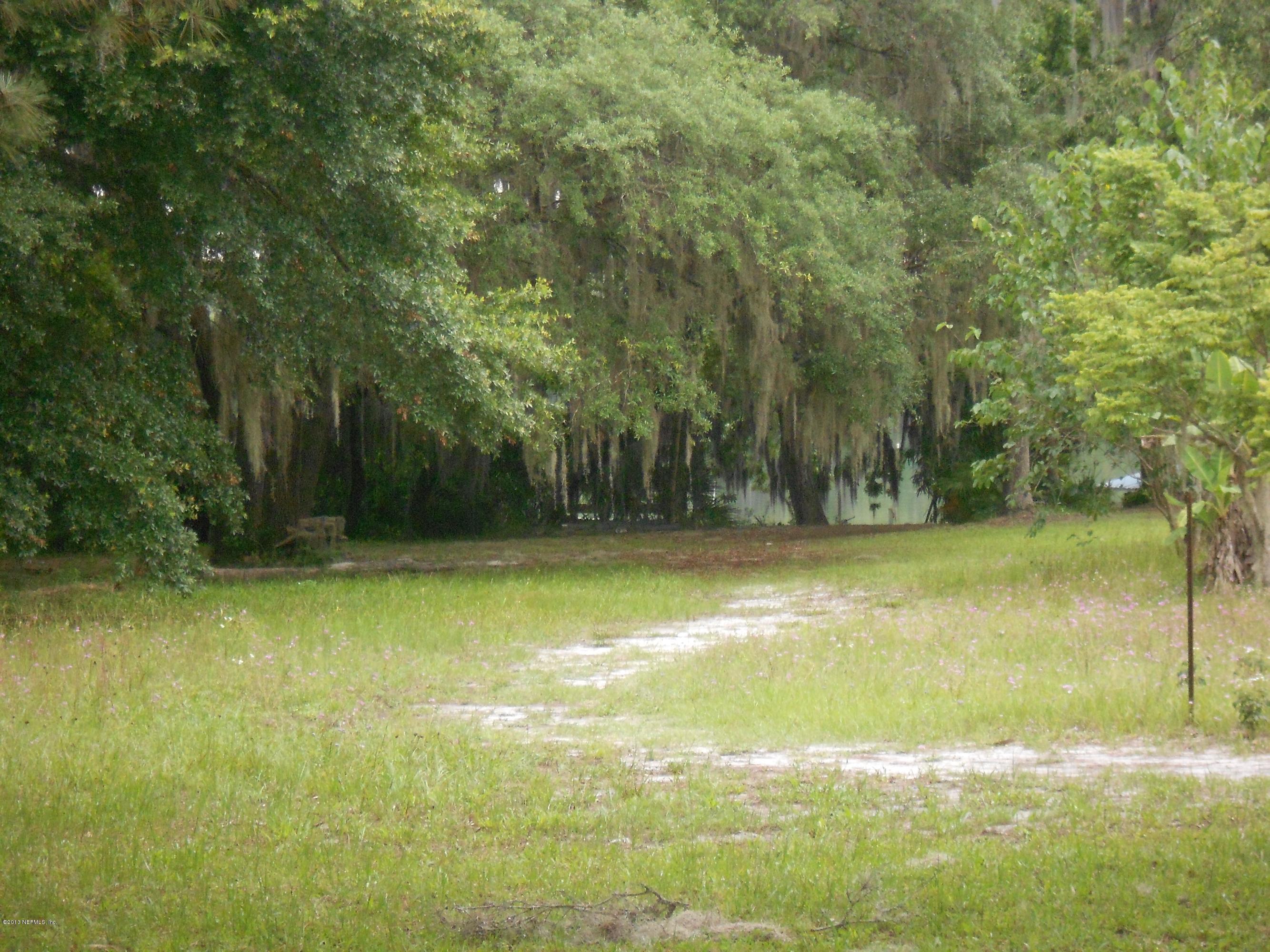 111 Bedford Road Satsuma, FL 32189 - Photo 3 of 15 DSCN4107