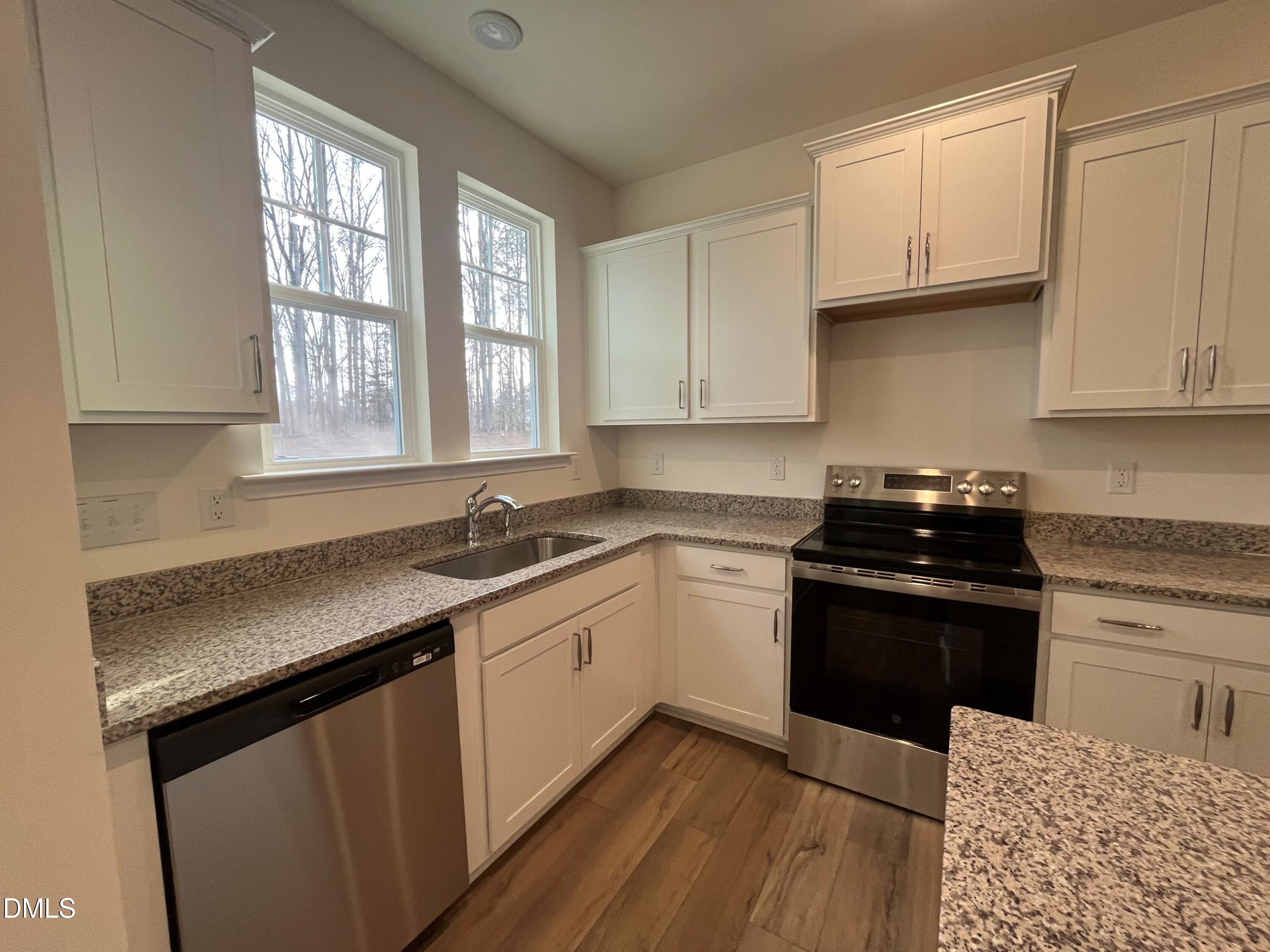 6417 Granite Quarry Drive Raleigh, NC 27610 - Photo 8 of 60 Stainless appliances