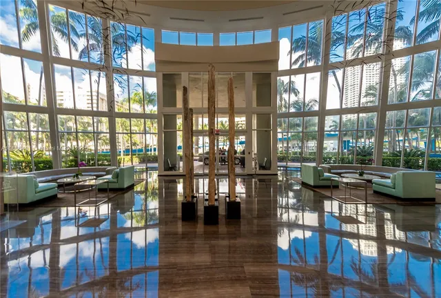 $4,000 | 1830 South Ocean Drive, Unit 2907, Hallandale Beach, FL 33009