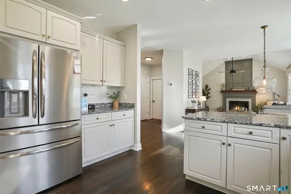 $835,000 | 16 North Beech Tree Road, Brookfield, CT 06804