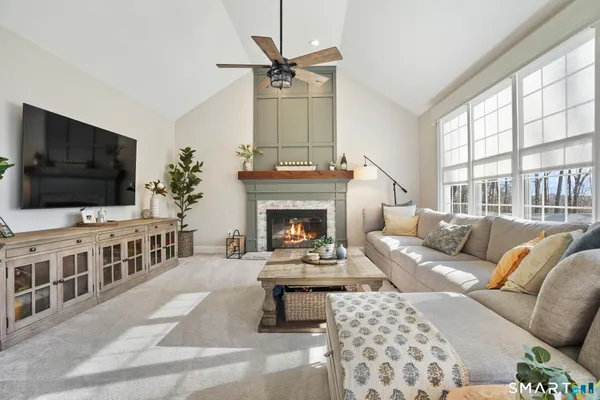 $835,000 | 16 North Beech Tree Road, Brookfield, CT 06804