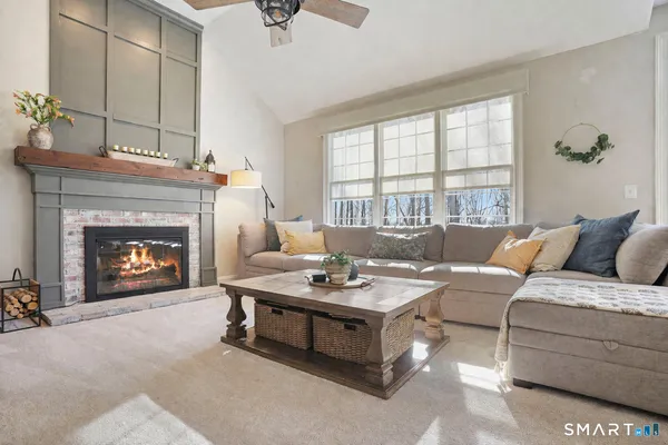 $835,000 | 16 North Beech Tree Road, Brookfield, CT 06804