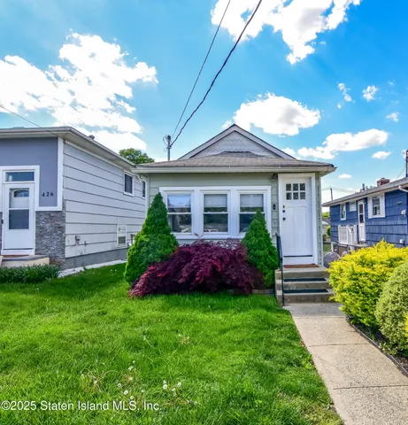 $548,888 | 422 Crystal Avenue | South New York