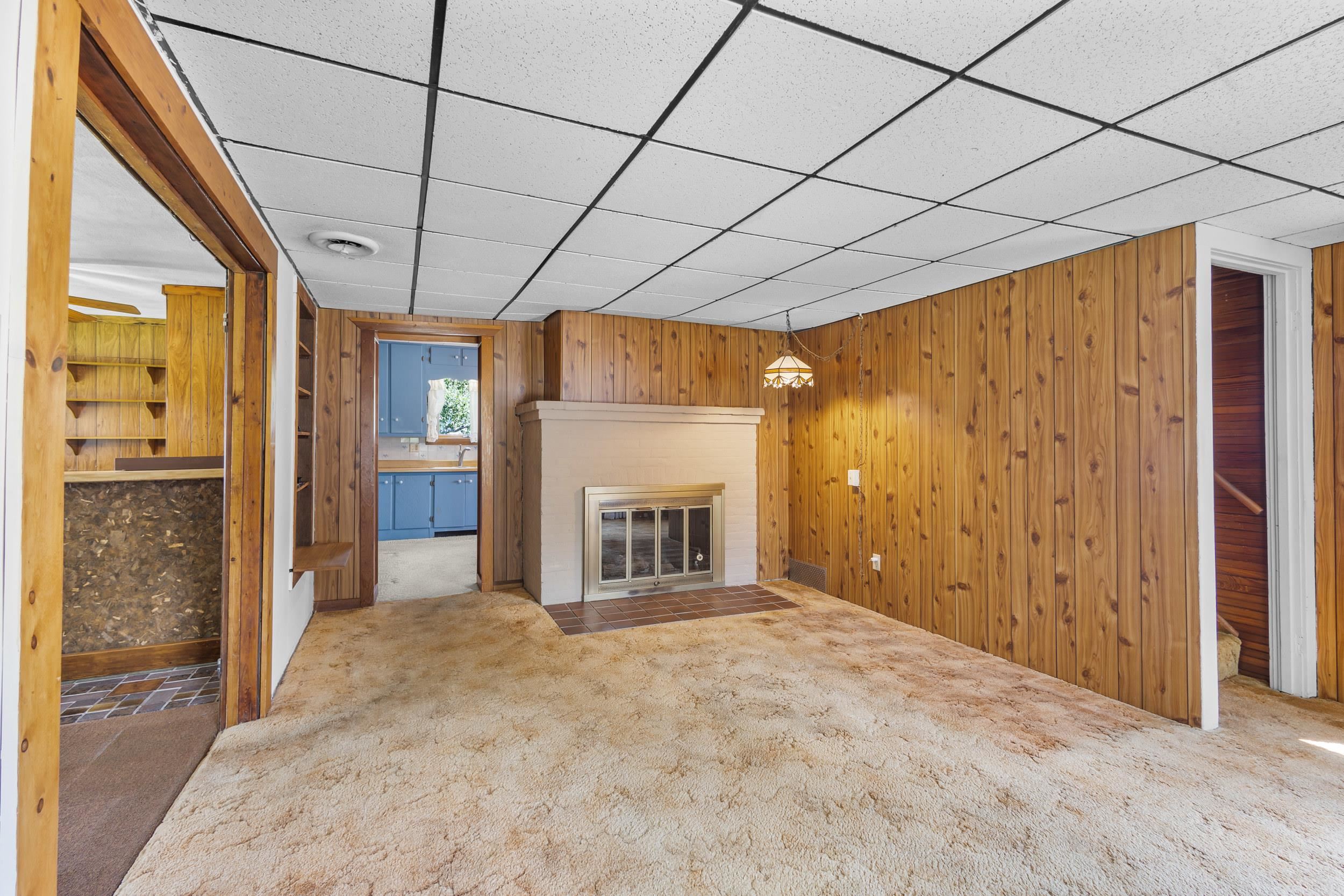 5904 Lake Edge Road McFarland, WI 53558 - Photo 14 of 49