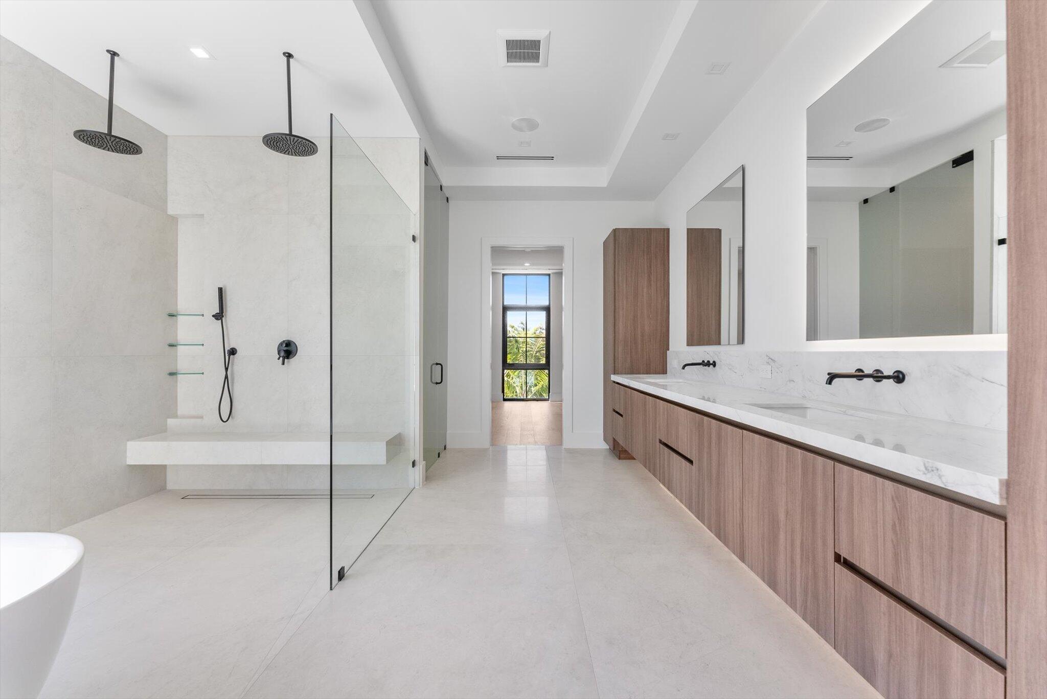 880 Northeast 3rd Avenue Boca Raton, FL 33432 - Photo 46 of 100 Primar Bath