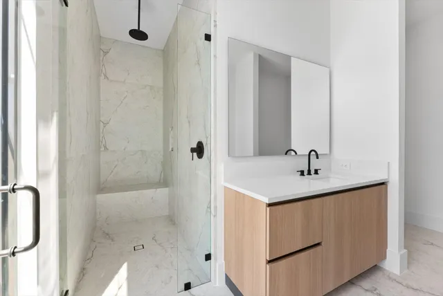 $5,950,000 | 880 Northeast 3rd Avenue, Boca Raton, FL 33432