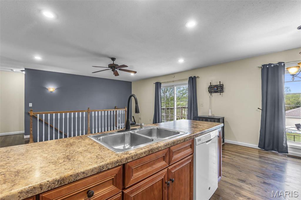 156 Glen Drive Jackson, MO 63755 - Photo 11 of 39