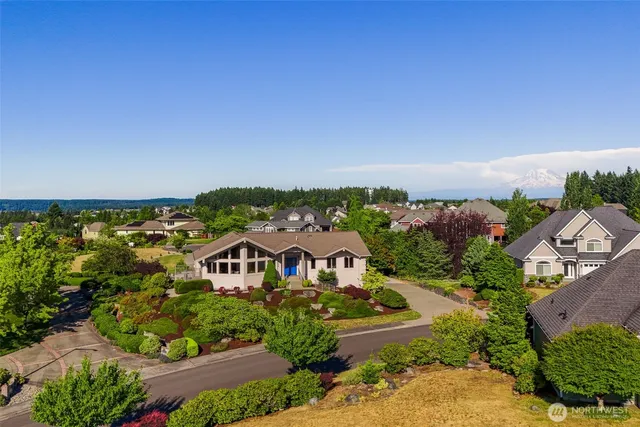 $890,000 | 8705 Fenwick Loop Southeast, Olympia, WA 98513