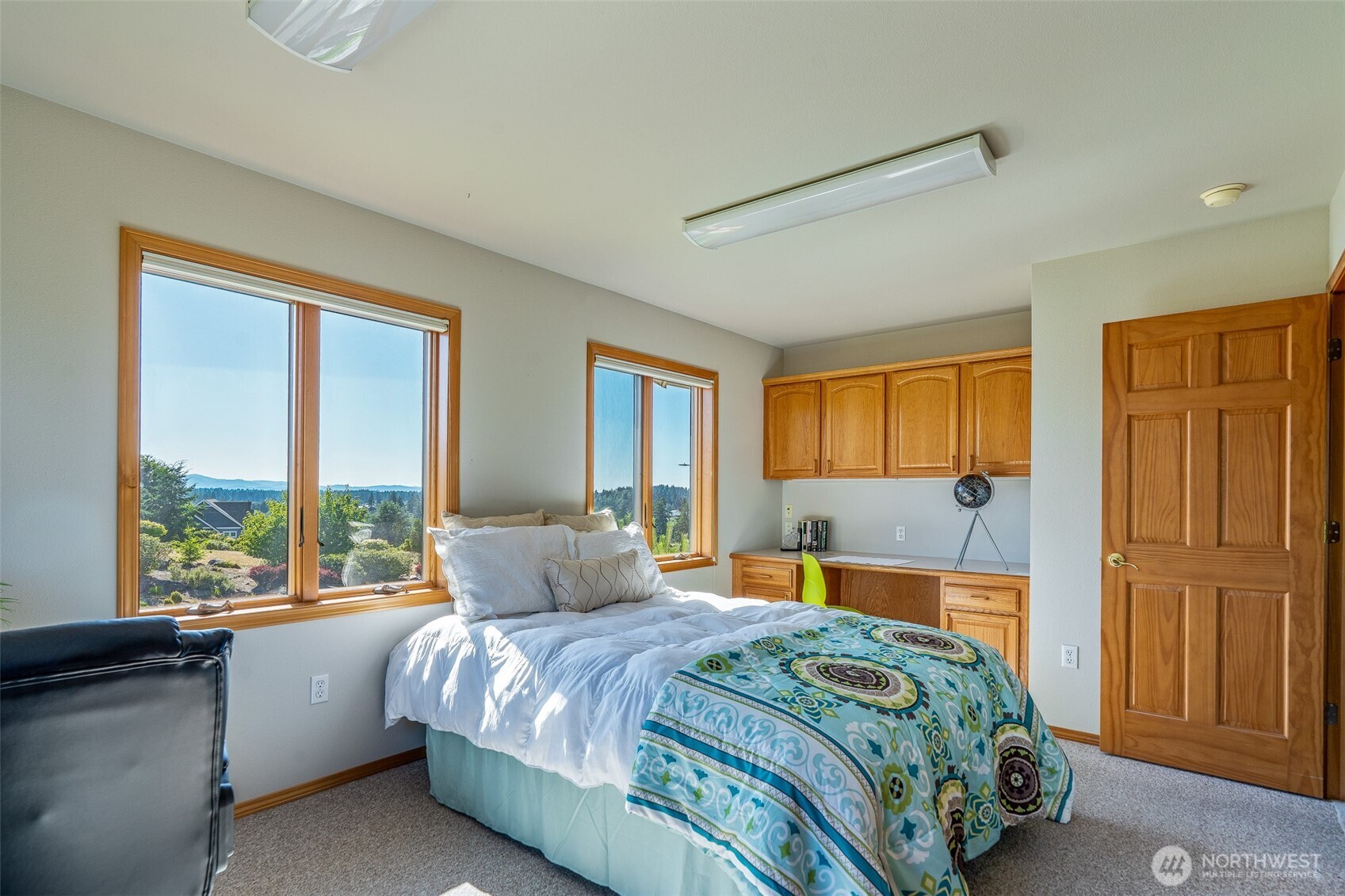 8705 Fenwick Loop Southeast Olympia, WA 98513 - Photo 18 of 38