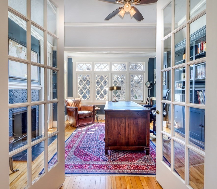 33 Everett Avenue Winchester, MA 01890 - Photo 9 of 42