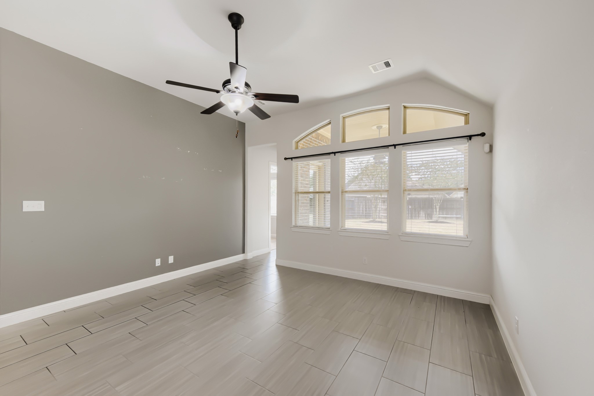 27917 Spearhead Ridge Drive Spring, TX 77386 - Photo 7 of 28 Gallery Image 7