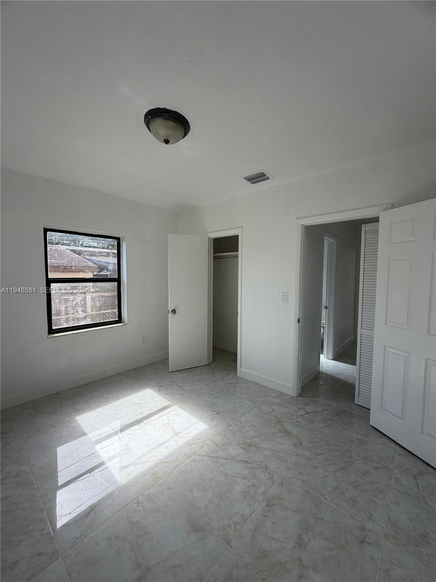 3300 Southwest 28th Street, Unit 3300 Miami, FL 33133 - Photo 7 of 9