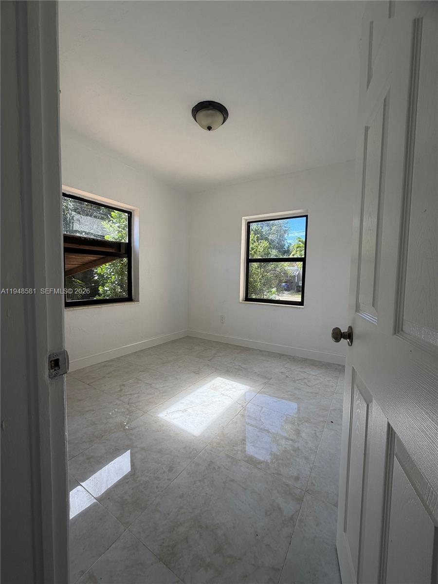 3300 Southwest 28th Street, Unit 3300 Miami, FL 33133 - Photo 8 of 9