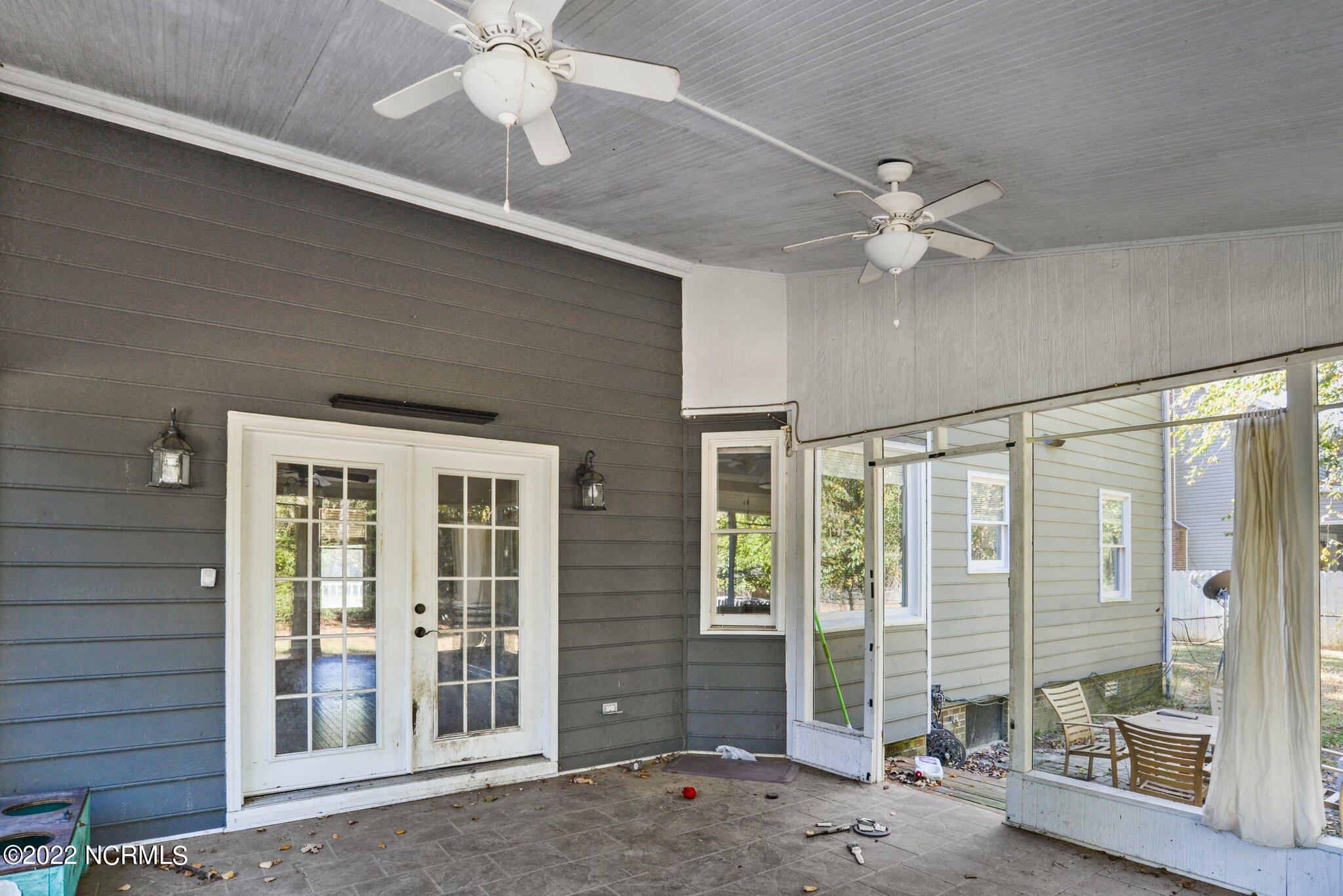 906 Jay-Ryan Road Goldsboro, NC 27534 - Photo 22 of 54 21-web-or-mls-DSC_5000