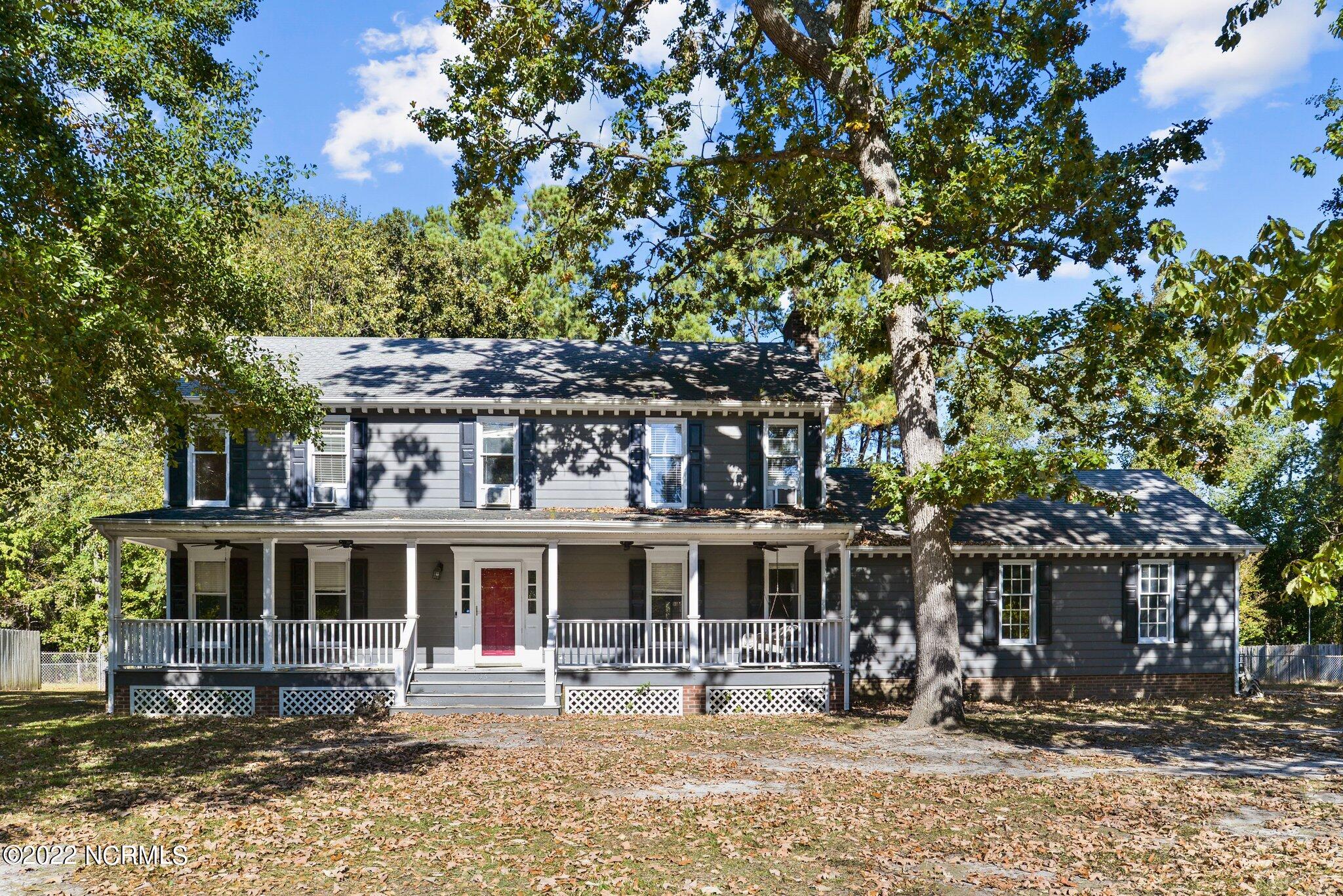 906 Jay-Ryan Road Goldsboro, NC 27534 - Photo 3 of 54 1-web-or-mls-DSC_4980