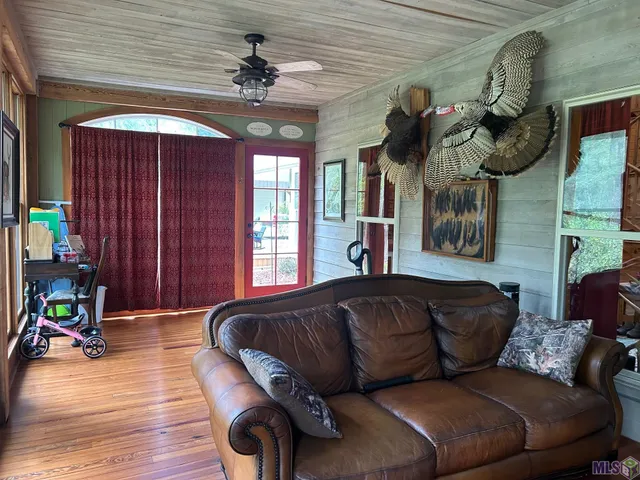 $590,000 | 9288 Rudolph Davis Road, St. Francisville, LA 70775