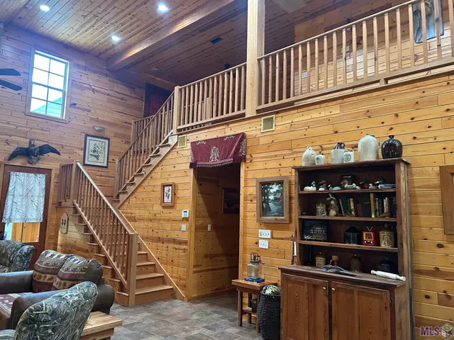 $590,000 | 9288 Rudolph Davis Road, St. Francisville, LA 70775