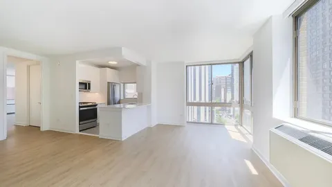 $5,436 | 777 6th Avenue, Unit 5C | Chelsea