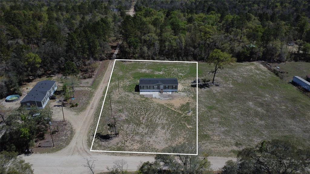 8251 Northeast 95th Avenue Bronson, FL 32621 - Photo 35 of 37