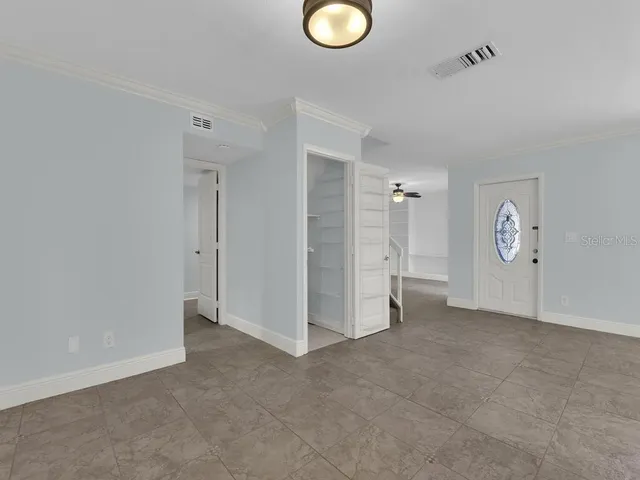 $264,900 | 1450 Park Shore Circle, Unit 3, Fort Myers, FL 33901