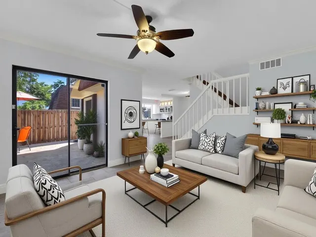 $264,900 | 1450 Park Shore Circle, Unit 3, Fort Myers, FL 33901