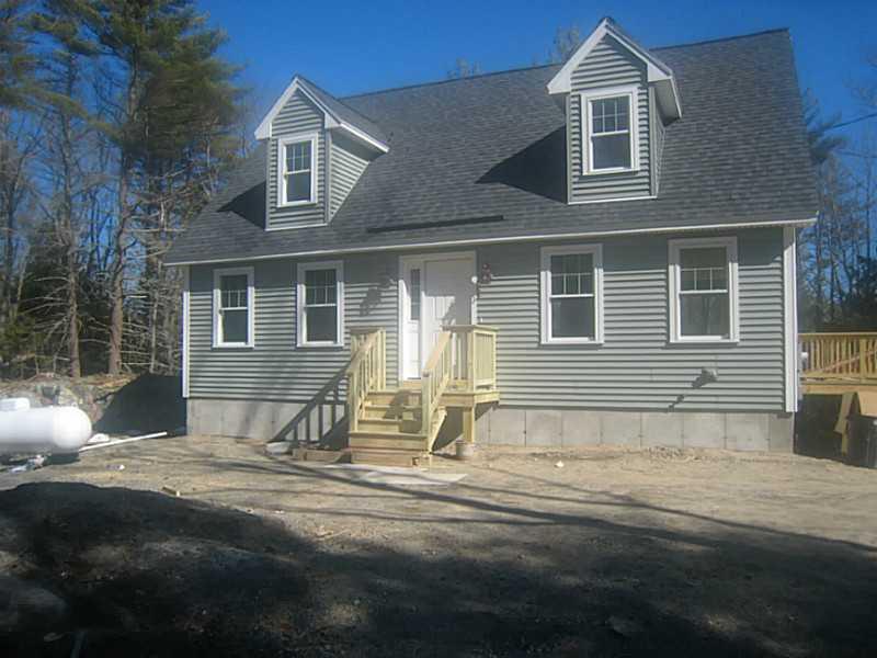 279 Clay Hill Road Cape Neddick, ME 03902 - Photo 1 of 3 Exterior Front.