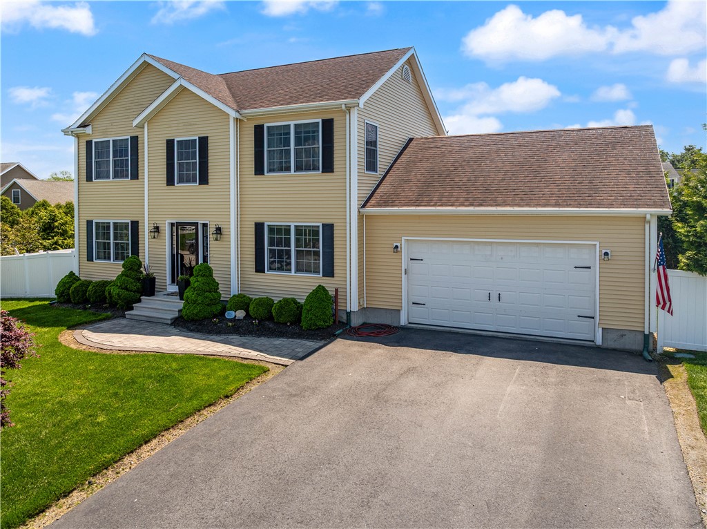 55 Sloop Drive Portsmouth, RI 02871 - Photo 2 of 30