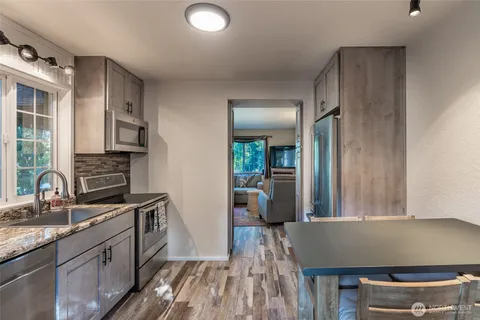 $750,000 | 2735 Northeast 103rd Street, Seattle, WA 98125