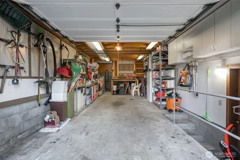 $750,000 | 2735 Northeast 103rd Street, Seattle, WA 98125