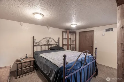 $750,000 | 2735 Northeast 103rd Street, Seattle, WA 98125