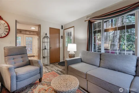 $750,000 | 2735 Northeast 103rd Street, Seattle, WA 98125