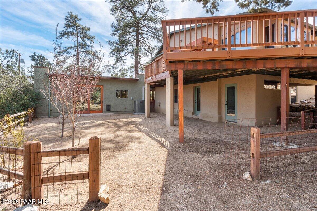 646 South Rancho Vista Drive Prescott, AZ 86303 - Photo 40 of 50 front view of a house with a yard