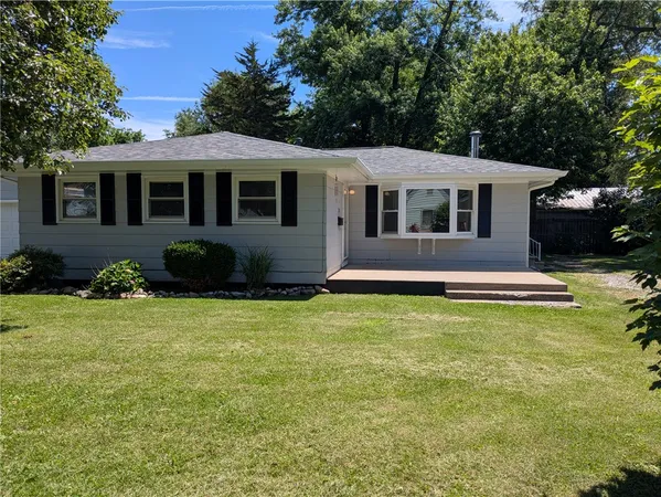 $97,500 | 210 North Austin Street, Paris, IL 61944