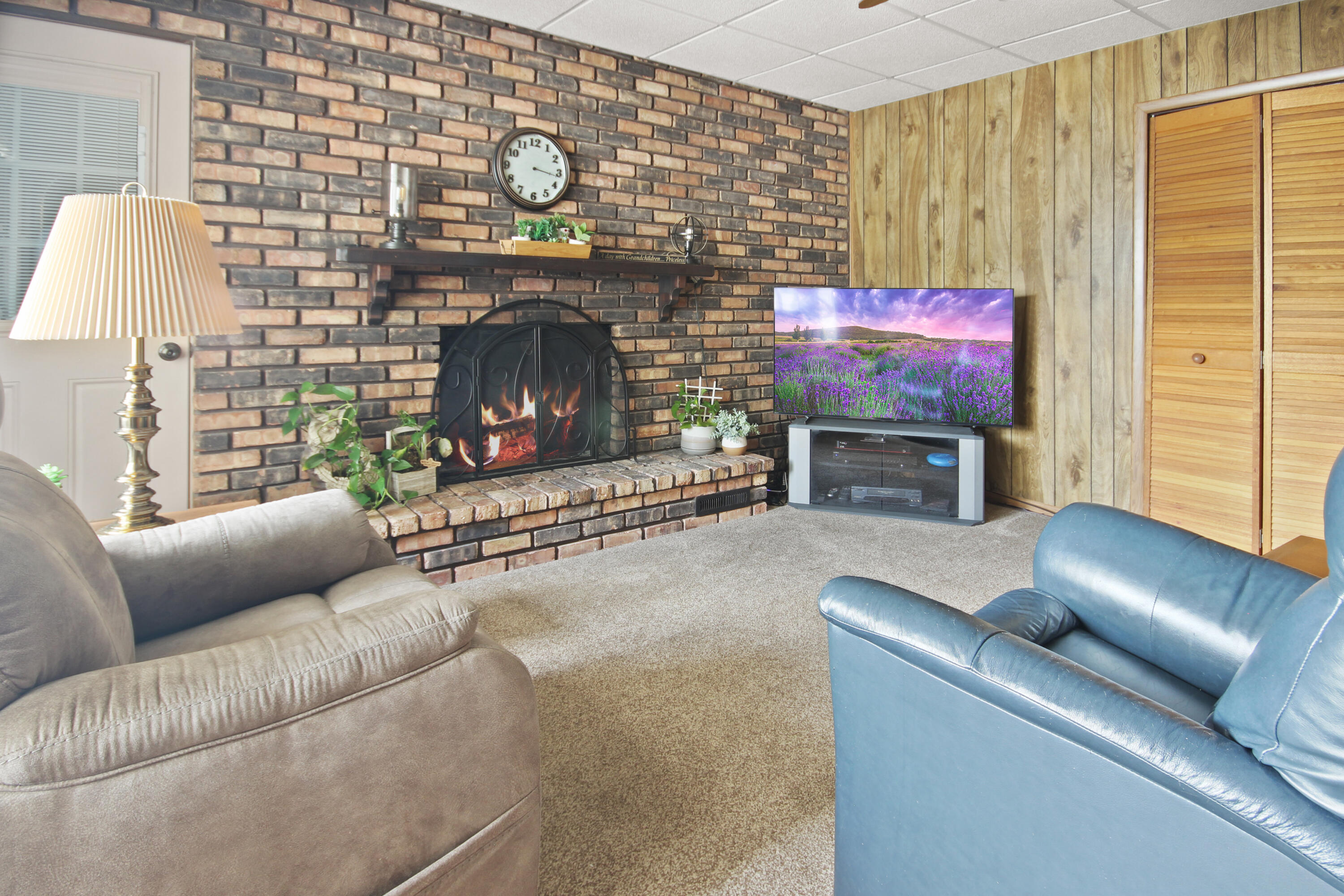 1015 North Rensselaer Street Griffith, IN 46319 - Photo 4 of 17 3000x2000