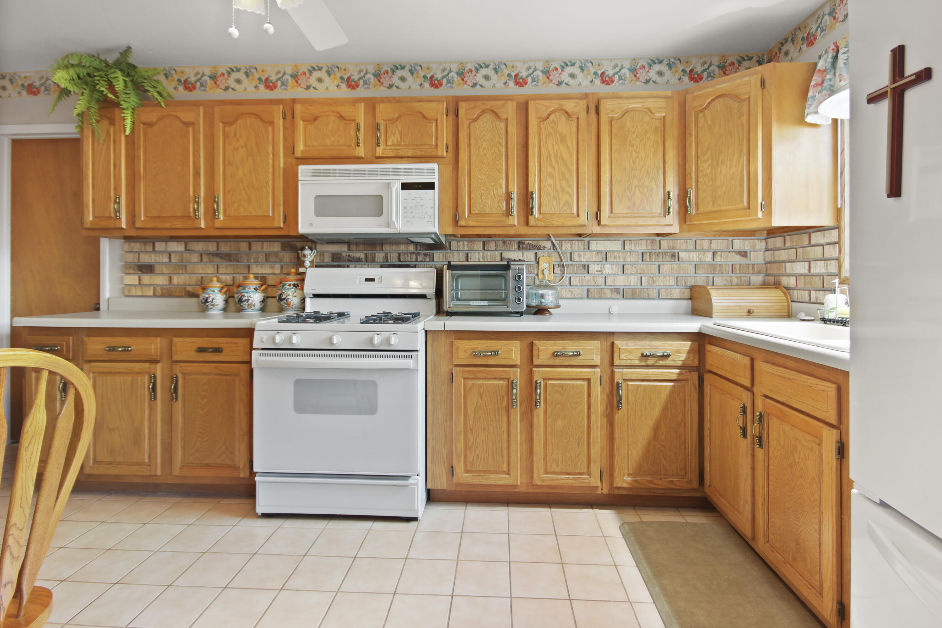 1015 North Rensselaer Street Griffith, IN 46319 - Photo 6 of 17 3000x2000