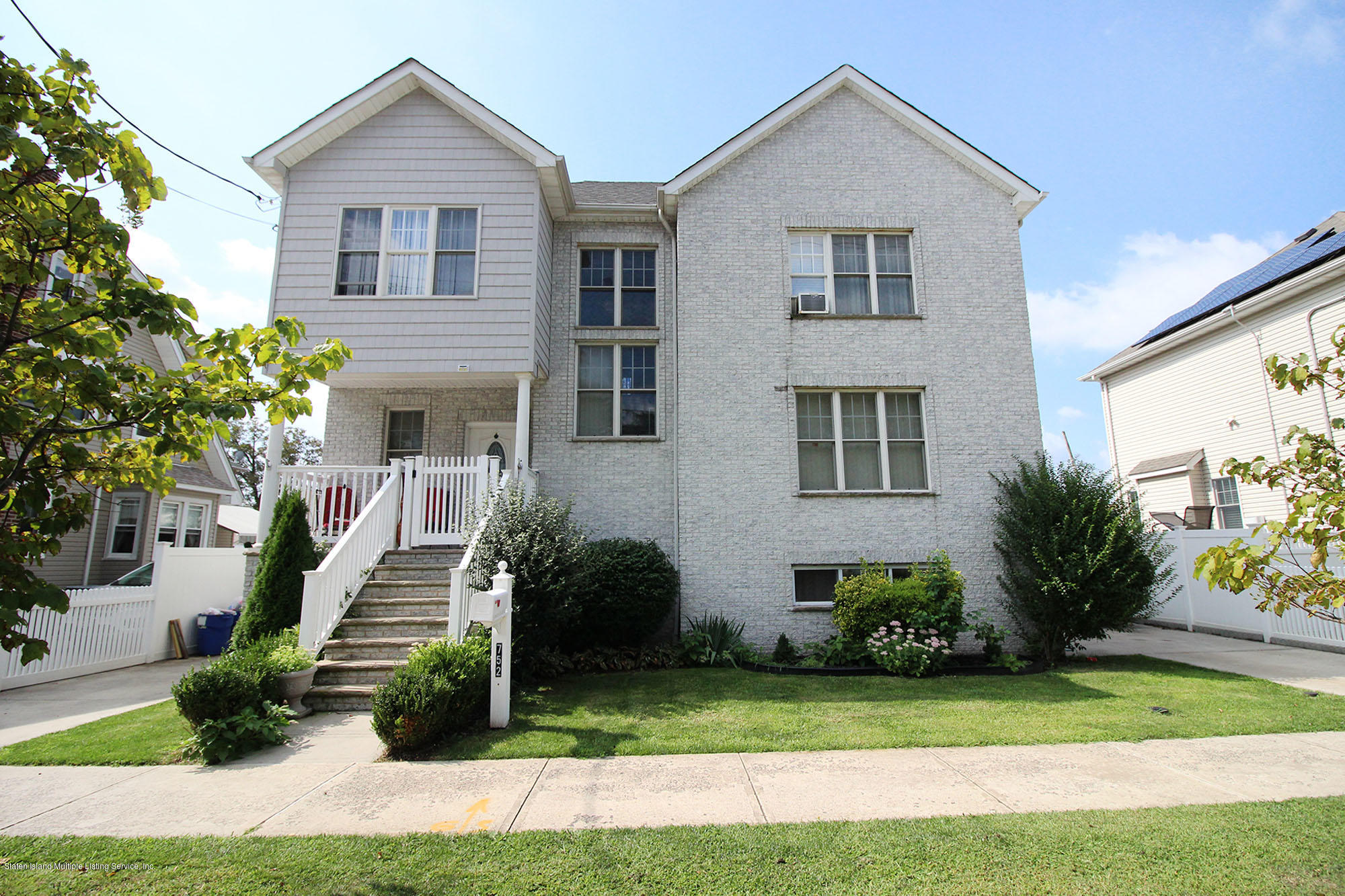 752 New Dorp Lane, Staten Island, NY 10306 Compass