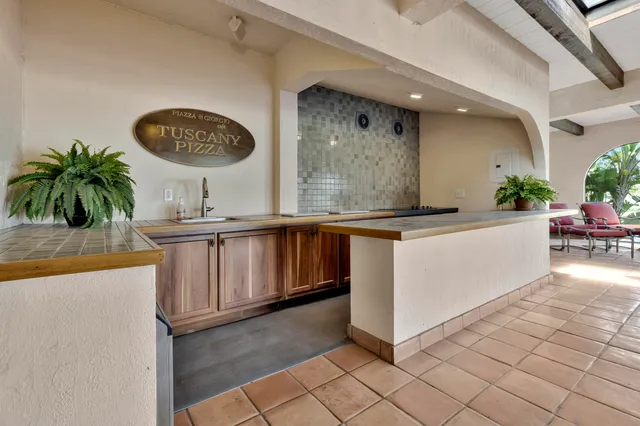 $2,898,000 | 9999 Northeast 120th Street, Okeechobee, FL 34972