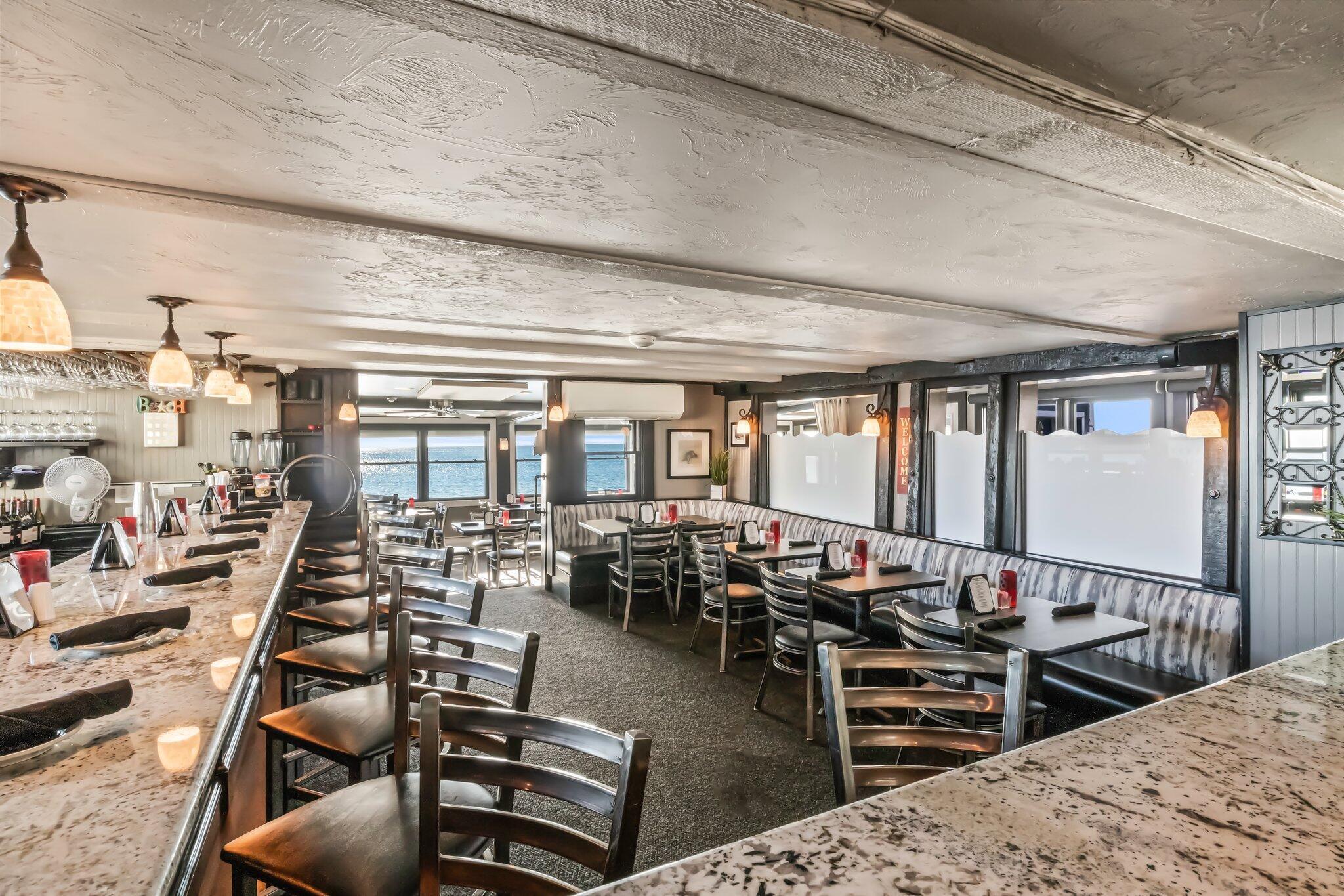 539 Commercial Street, Unit 1 Provincetown, MA 02657 - Photo 14 of 21 photo_online_014