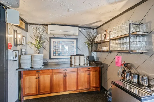 $2,275,000 | 539 Commercial Street, Unit 1, Provincetown, MA 02657