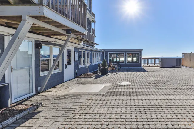 $2,275,000 | 539 Commercial Street, Unit 1, Provincetown, MA 02657
