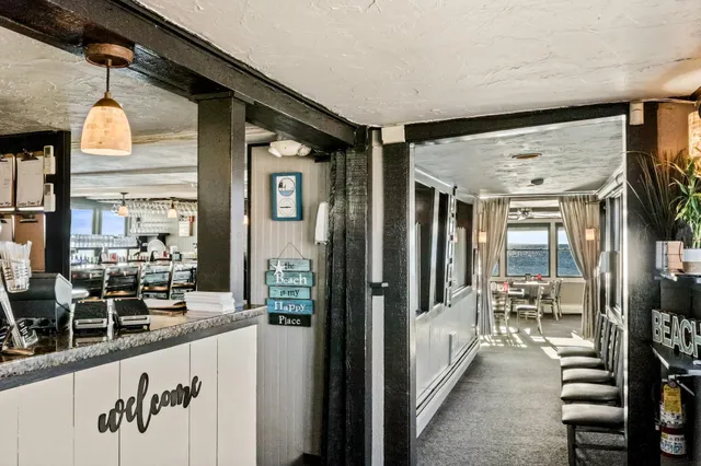 $2,275,000 | 539 Commercial Street, Unit 1, Provincetown, MA 02657