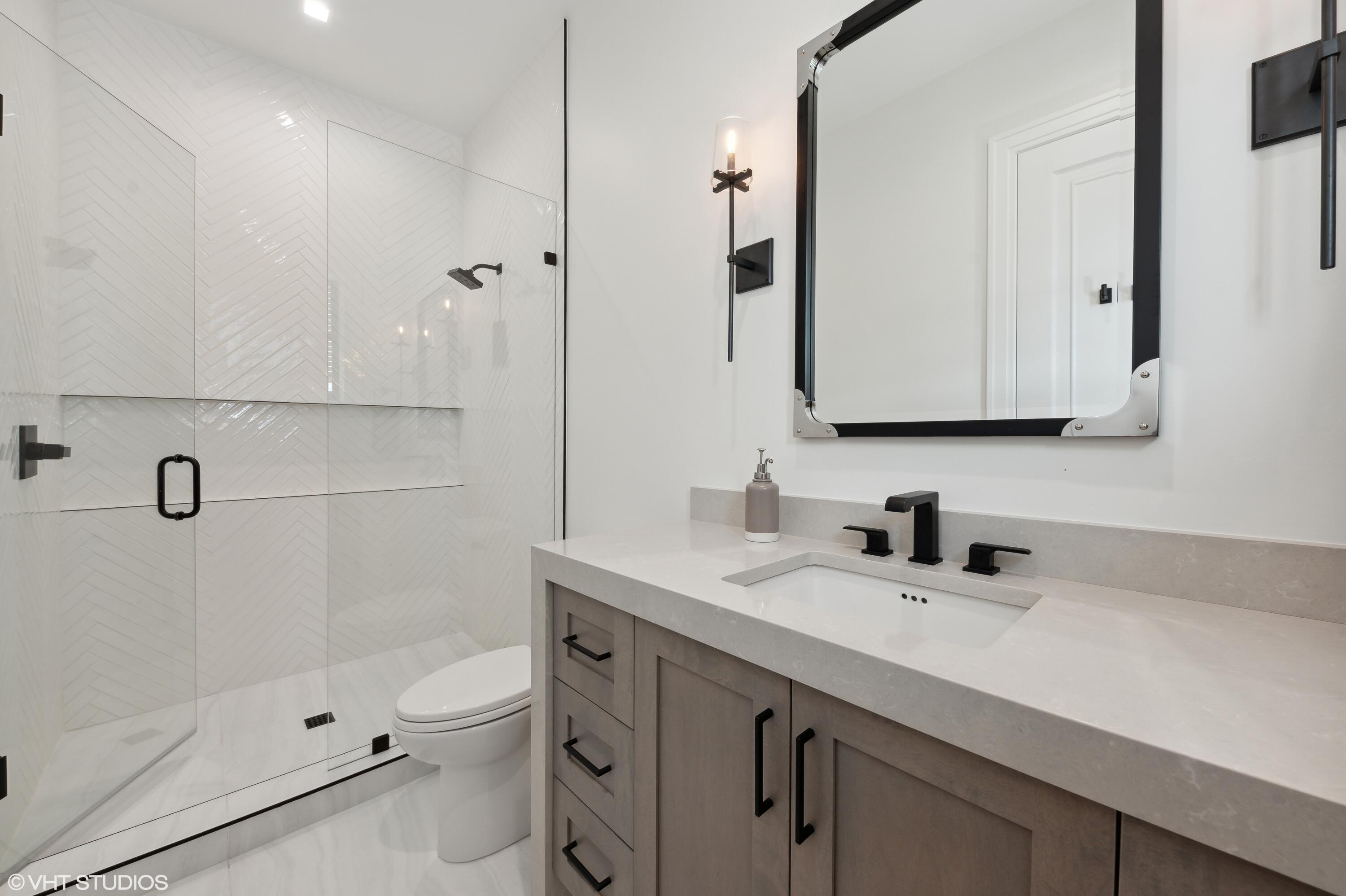 8714 Sawpine Road Delray Beach, FL 33446 - Photo 26 of 34 BEDROOM 3 BATHROOM