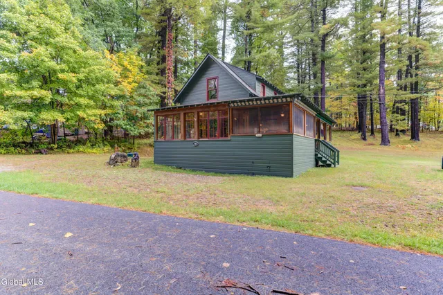 $719,000 | 39 Cedar Lane, Lake George, NY 12845