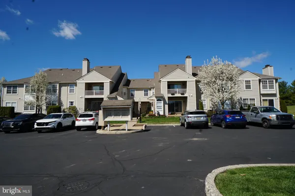 $2,100 | 406 Bedford Court, Quakertown, PA 18951