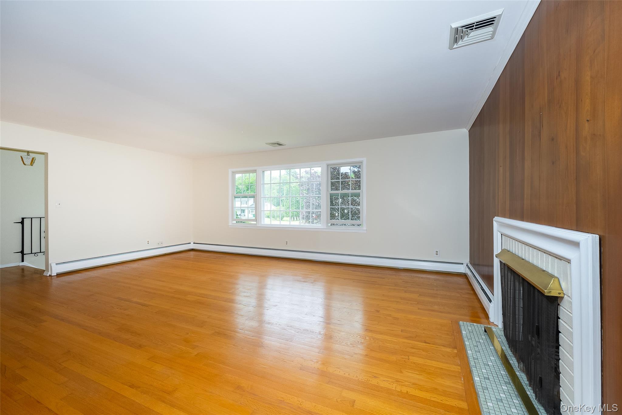 5 Millbank Road Poughkeepsie, NY 12603 - Photo 5 of 29