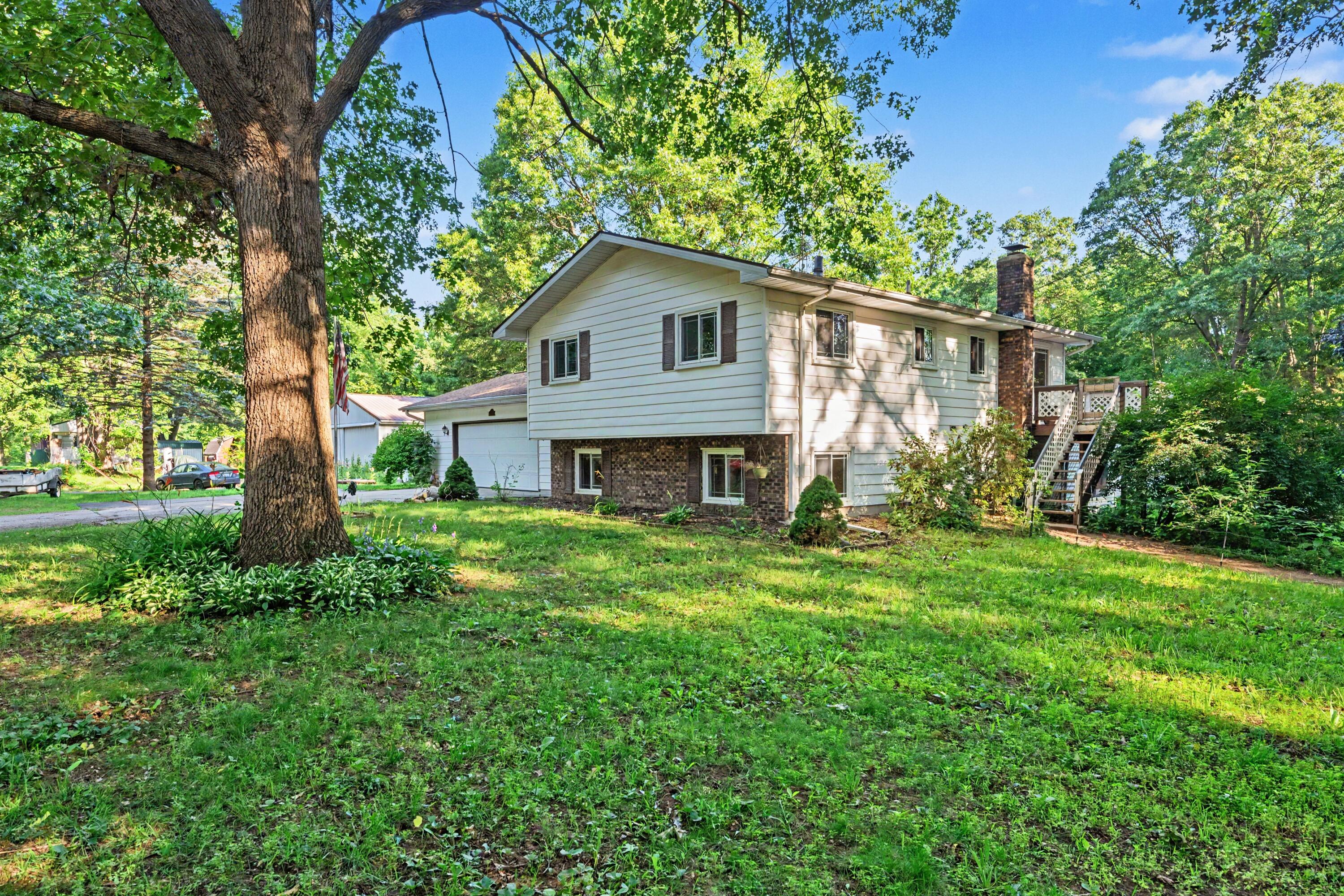 6080 Herring Road Litchfield, MI 49252 - Photo 2 of 27 003_file_3078