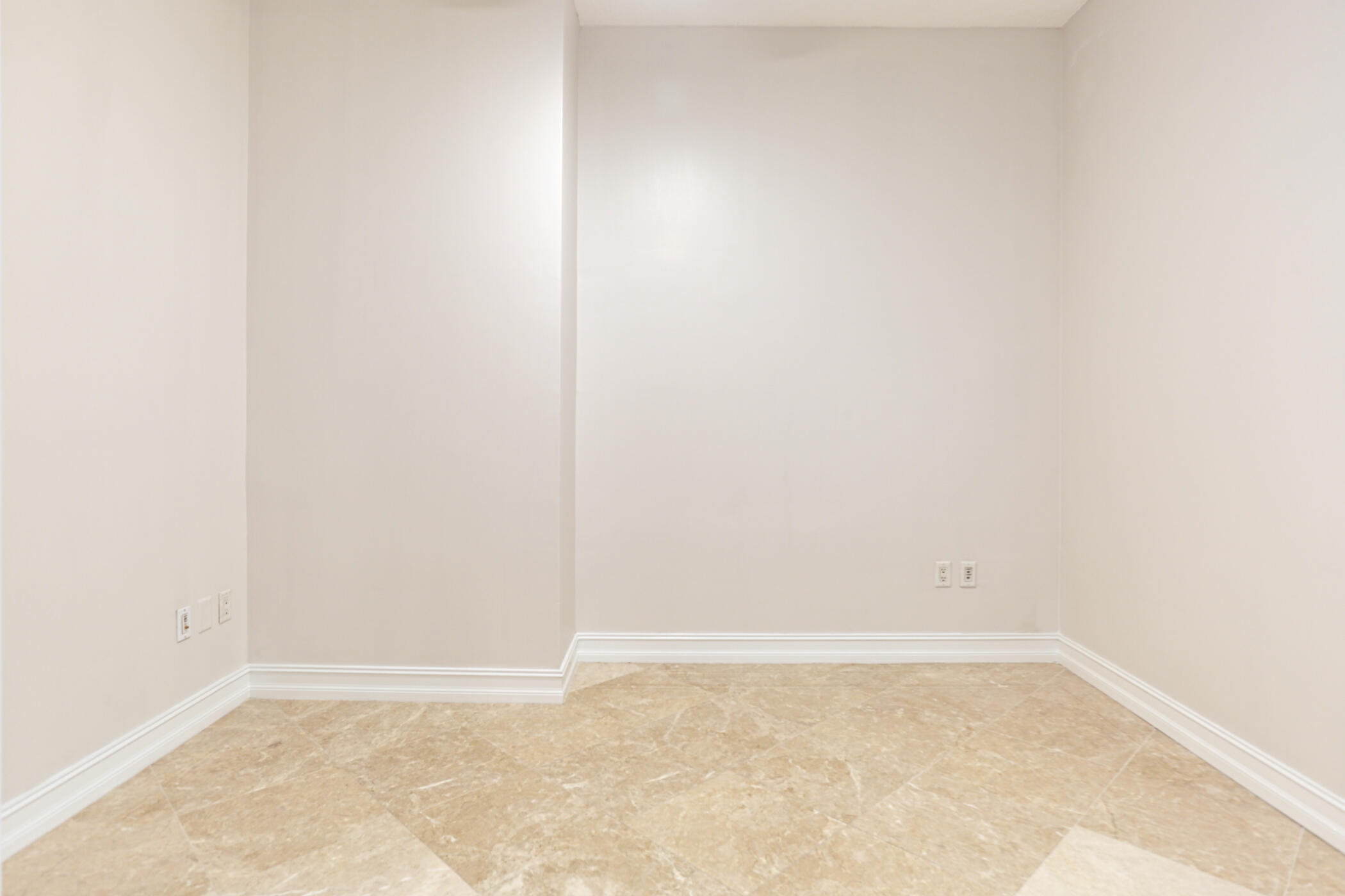 701 South Olive Avenue, Unit 603 West Palm Beach, FL 33401 - Photo 5 of 23 a view of an empty room