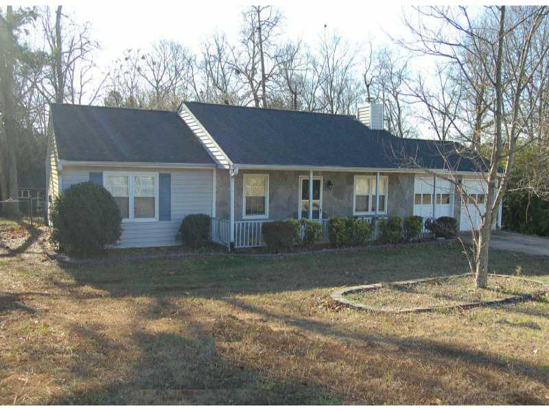 286 Oak Ridge Auburn, GA 30011 - Photo 1 of 1 Exterior Front. Attractive Ranch With Rocking Chair Front Porch