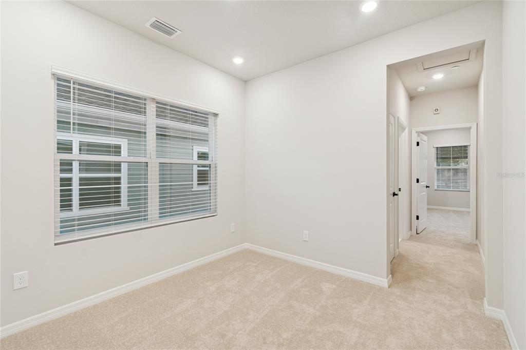 4317 Roush Avenue Orlando, FL 32803 - Photo 14 of 39 a view of an empty room with a window